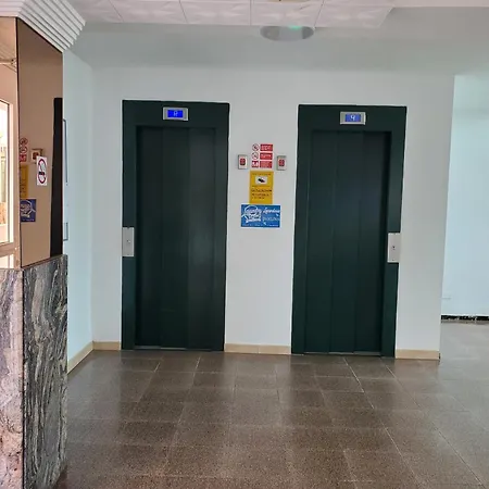 Apartmanhotel Camelias 4*